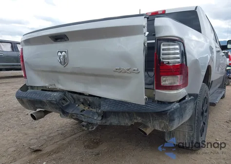 2017 Ram 1500 Sport из США, поврежденный, VIN 1C6RR7MT3HS808716